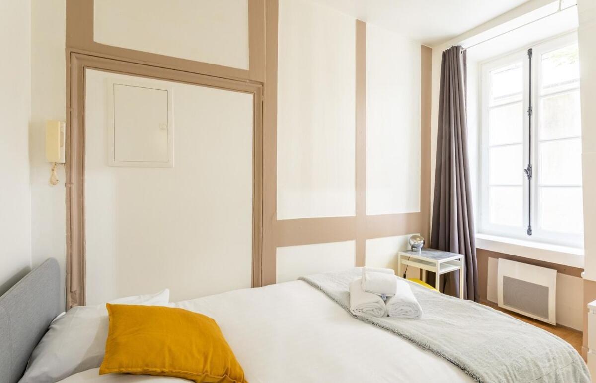 Leperdit - Bel Appartement De Charme - Hypercentre แรนส์ ภายนอก รูปภาพ